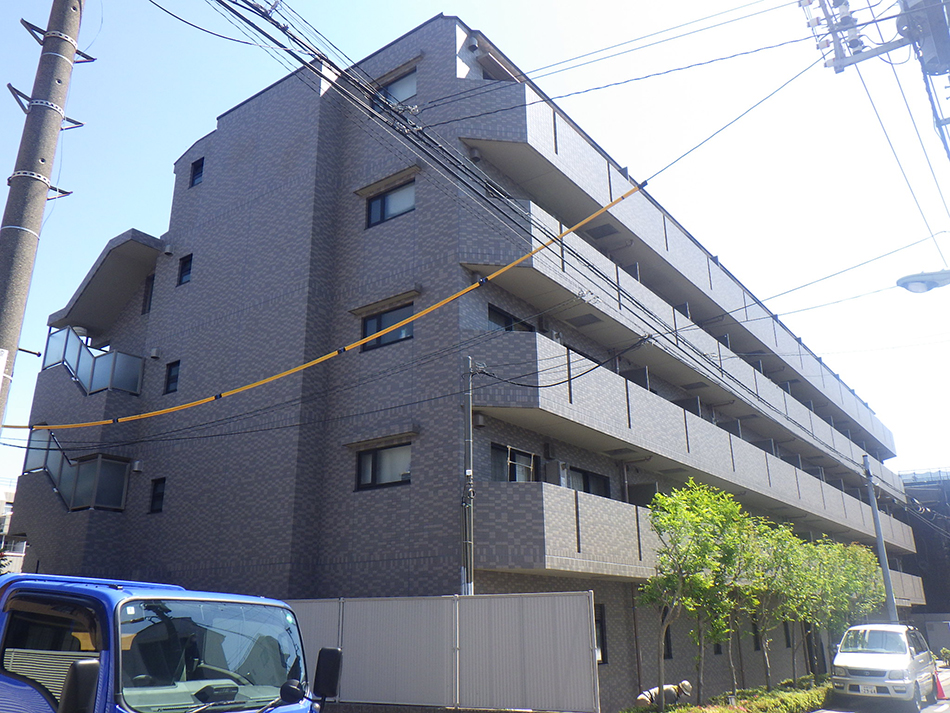 ルーブル大鳥居